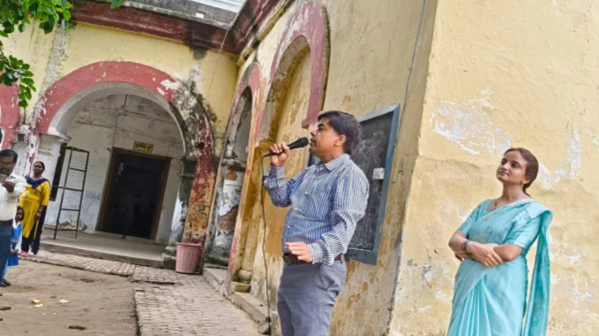 सहायता प्राप्त विद्यालयों का डीआईओएस ने किया निरीक्षण