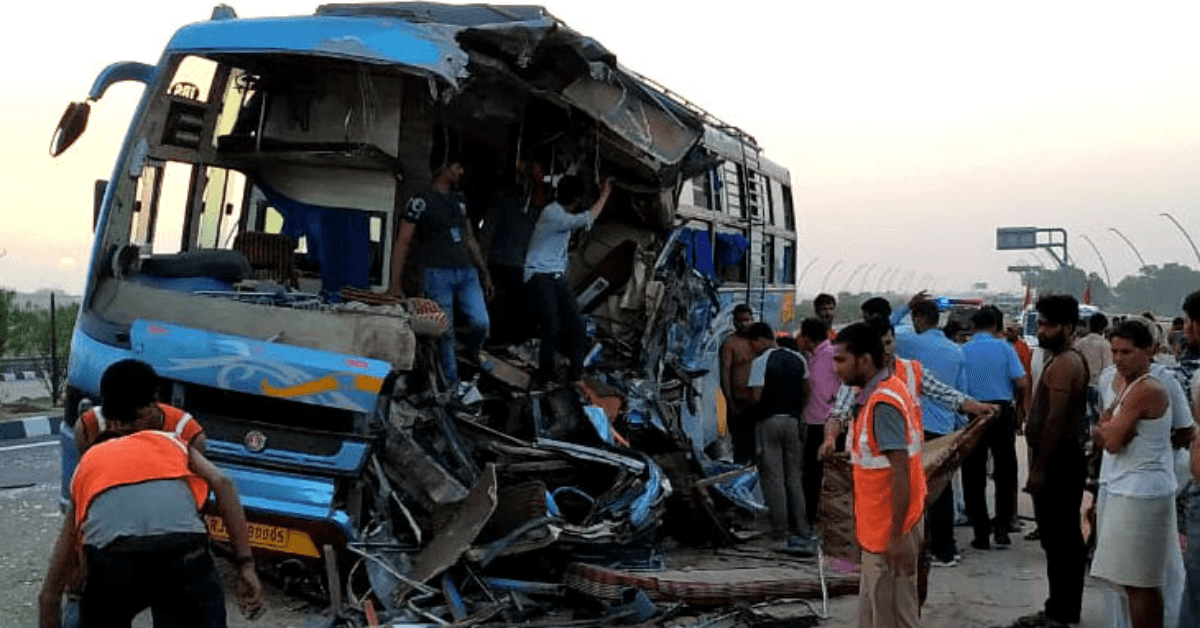 एक्सप्रेसवे पर दर्दनाक हादसा