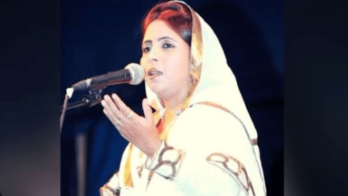 कानपुर में शायरा शबीना अदीब का मुशायरे में शामिल होने से रोकना