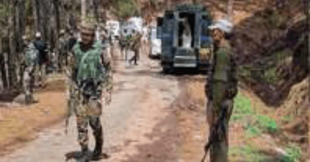 कुलगाम में अलग-अलग मुठभेड़ों में पांच आतंकवादी ढेर दो जवान शहीद