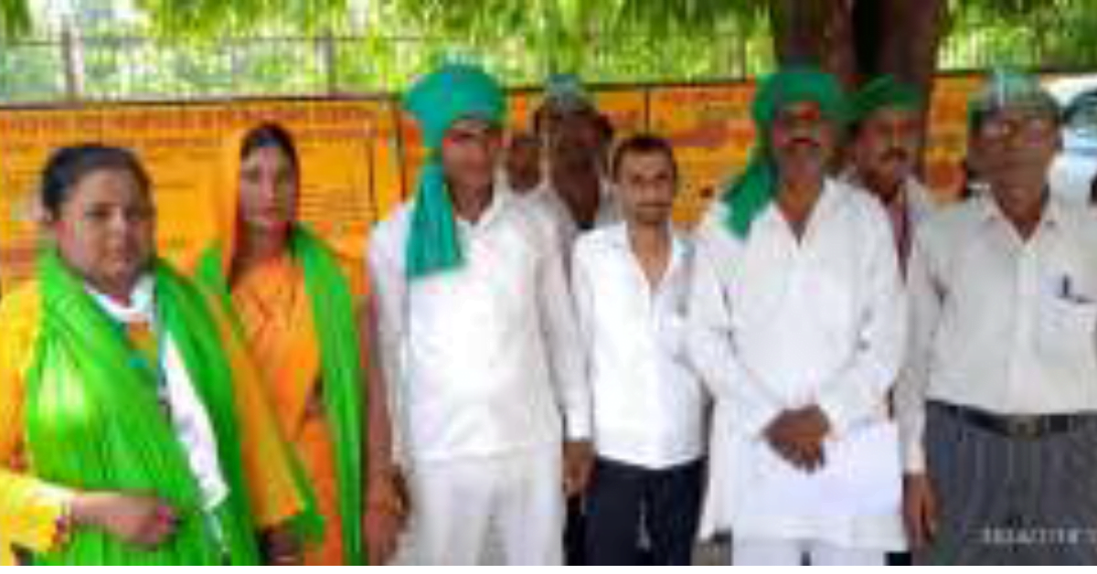 मांगों को लेकर भाकियू लोकेशक्ति ने किया प्रदर्शन