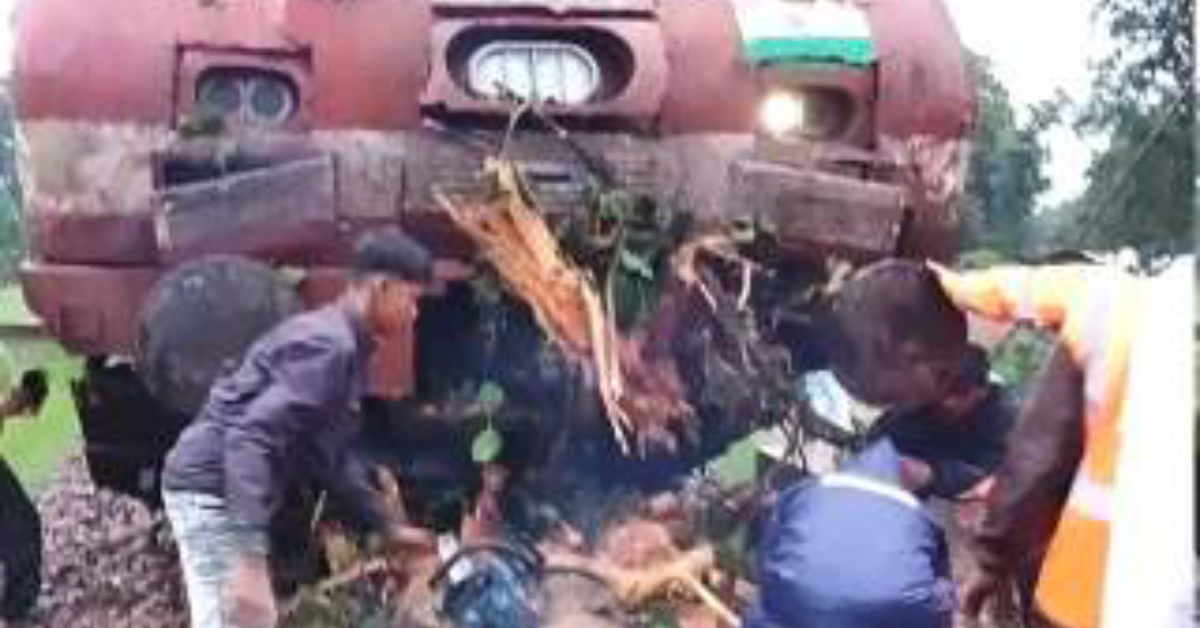 इंजन के दो पहिए पटरी से उतरे, पायलट घायल, दल्लीराजहरा-अंतागढ़ के बीच हादसा, यात्री सुरक्षित