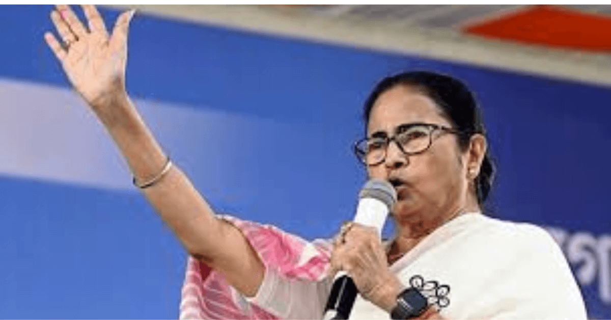 महिला से हिंसा के वीडियो दो साल पुराना: ममता