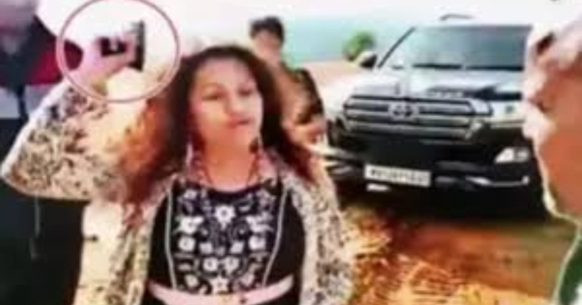 ट्रेनी आईएएस ऑफिसर पूजा खेडकर के पेरेंट्स फरार, फोन बंद पुलिस बोली- घर पर नहीं मिले, मां ने पिस्तौल लहराकर किसानों को धमकाया था