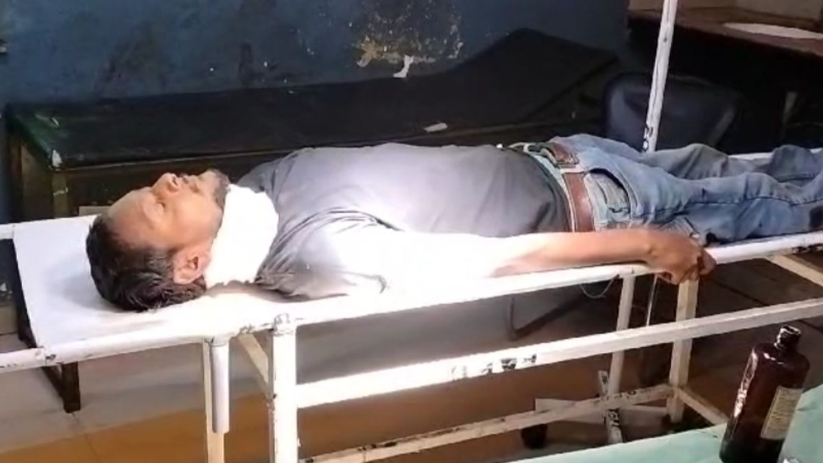 डीआईजी ऑफिस के बाहर युवक ने काटा गला