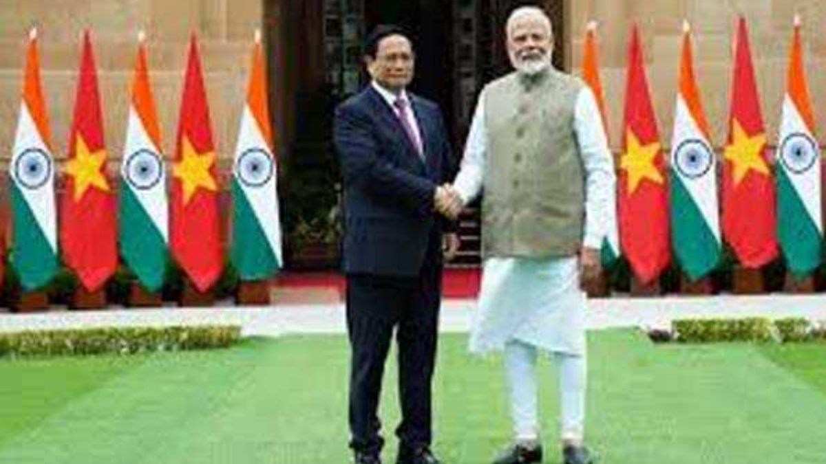 मोदी-फाम ने की द्विपक्षीय वार्ता