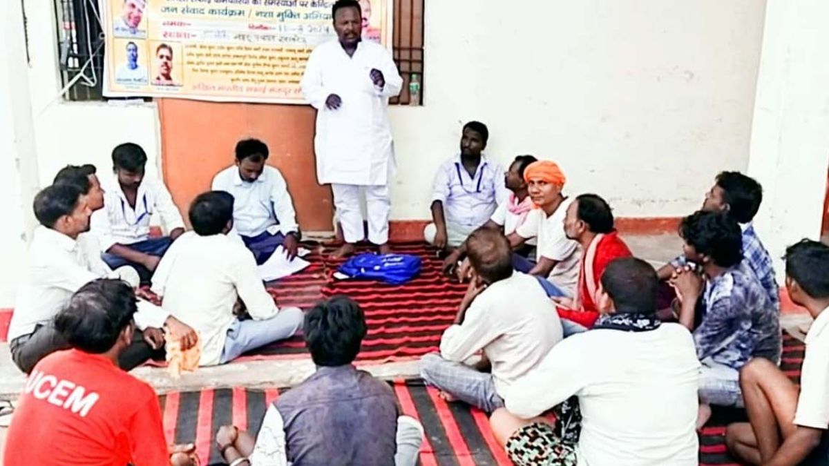 सफाई मजदूर संघ की खखरेरू इकाई के अध्यक्ष बने गनेश