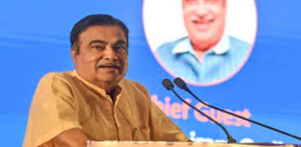 गडकरी की तरह सभी मंत्री हो जाएं तो देश का उद्धार हो जाएः कीर्ति आजाद