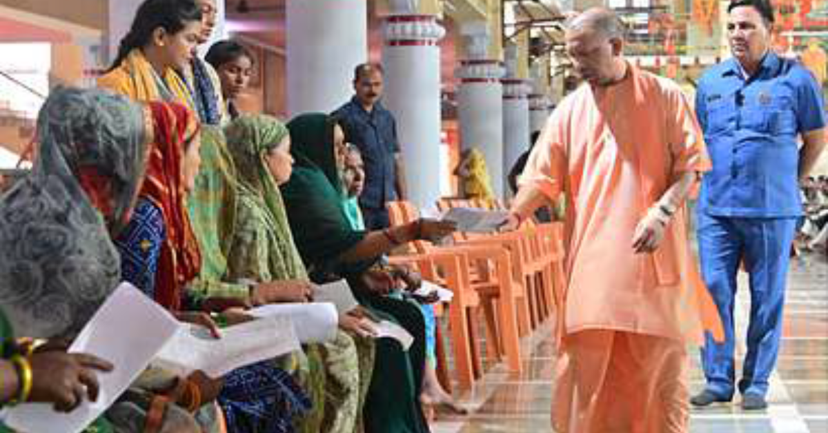 गोरखपुर: सीएम योगी ने जनता की समस्याओं के शीघ्र समाधान का निर्देश दिया