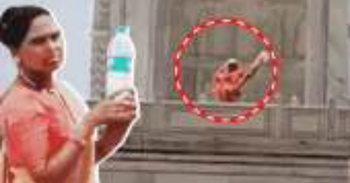 ताजमहल में घुसकर महिला ने मुख्य गुंबद पर भगवा लहराया, सावन सोमवार पर गंगाजल चढ़ाया, सीआईएसएफ ने दौड़ाकर पकड़ा