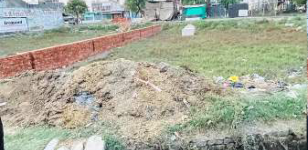 पूर्व मंत्री शिवकुमार बेरिया समेत छह लोगों को बेची गई जमीन, प्रशासनिक जांच में हुआ खुलासा