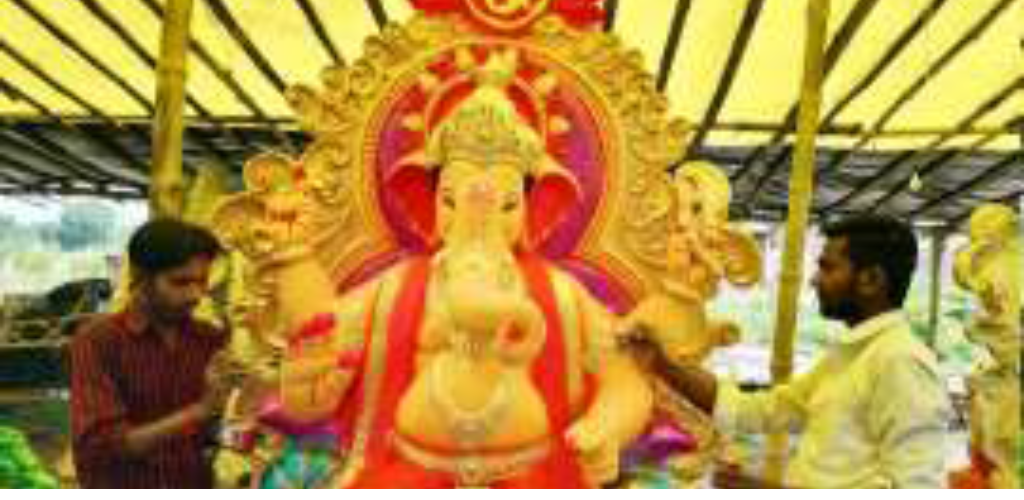 गणपती पंडाल पर पत्थरबाजी करने वालों को सूरज उगने से पहले ही पकड़वाकर गृह मंत्री ने पूरा किया वादा