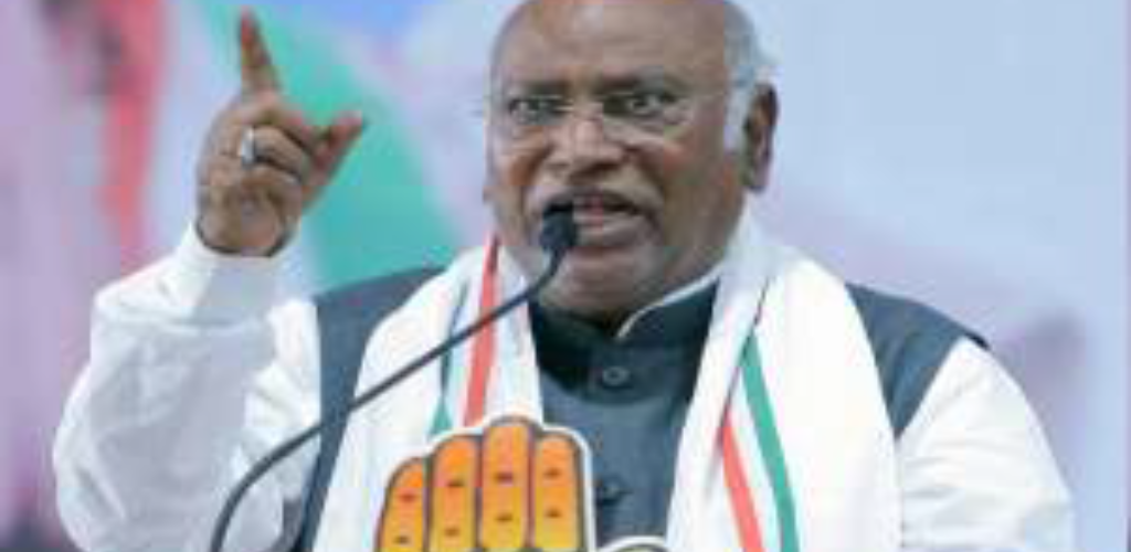 मोदी एंड कंपनी’ को बाहर का रास्ता दिखा देंगे जम्मू-कश्मीर के युवा