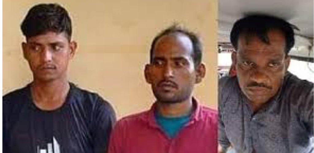 पेट्रोलपंप में लूट करने वाले तीन बदमाश मुठभेड़ में गिरफ्तार, एक के पैर में लगी गोली३ये सामान हुआ बरामद