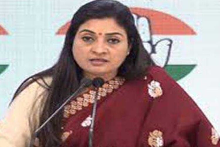 अलका लांबा ने शराब नीति संबंधी बयान को लेकर आतिशी पर किया हमला