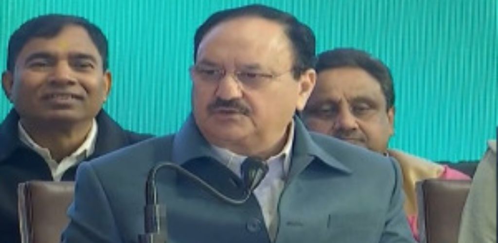 महिलाओं को ₹2500 प्रतिमाह, एलपीजी सिलेंडर पर ₹500 की सब्सिडी: दिल्ली के लिए बीजेपी ने खोला वादों का पिटारा