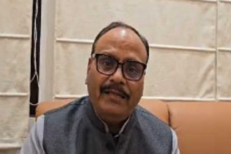 Here is the arranged text: सत्ता गंवाने के भय से मानसिक संतुलन खो चुके हैं केजरीवालः सचदेवा