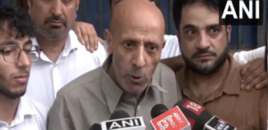 3 months have passed but order has not yet come, Delhi High Court issues notice to NIA in Engineer Rashid case