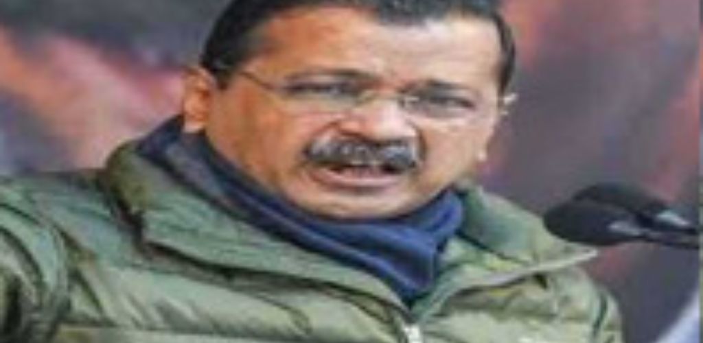 दिल्ली की कानून-व्यवस्था ठीक करने के लिए शाह को समझायें योगी- केजरीवाल