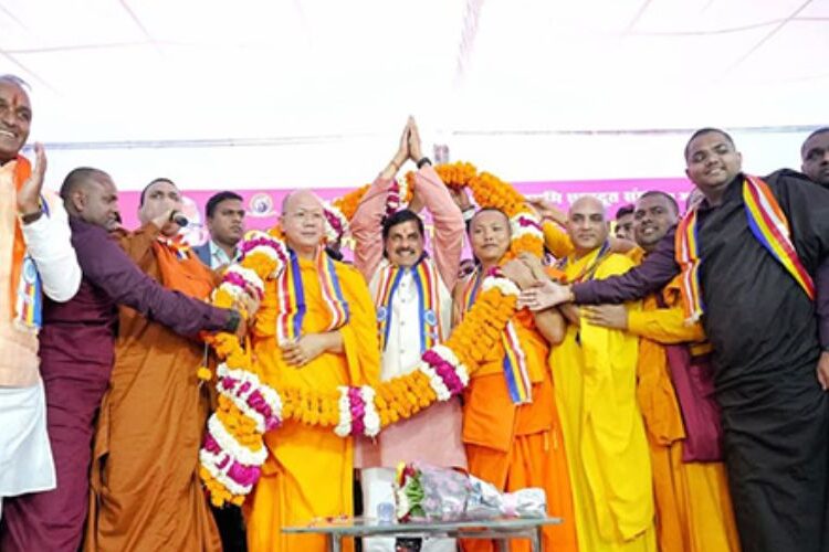 दुनिया को भगवान बुद्ध के मार्ग की आवश्यकता: मोहन यादव